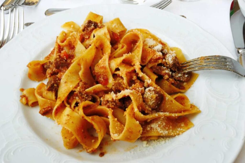 pasta con ragù di salsicce