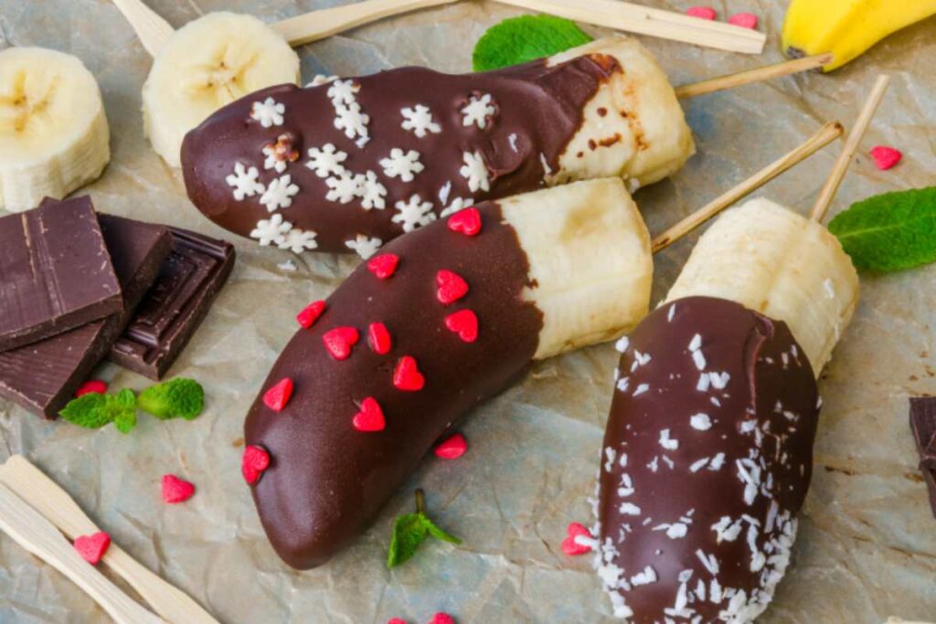 banane con cioccolato e zuccherini