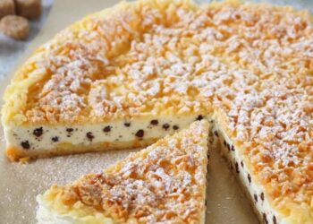 crostata con ricotta e cioccolato
