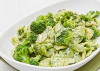 pasta cremosa ricotta e broccoli