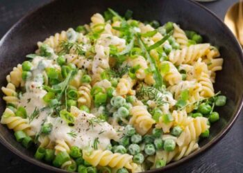 pasta con piselli e ricotta